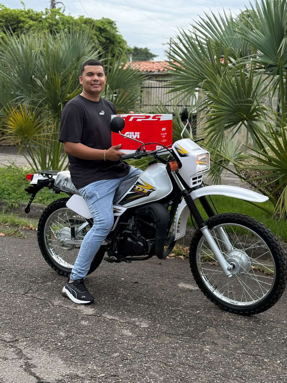 Promo Luis Guillermo Fox